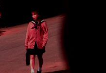 一人目の犠牲者:AV女優 真矢ゆき’ 山中で強姦される動画- 婦女暴行の悲劇 突っ込まれるために穴がある